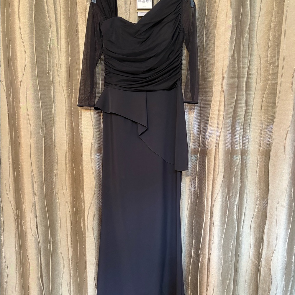 Chiara Boni Black 3/4 Sleeve Dress